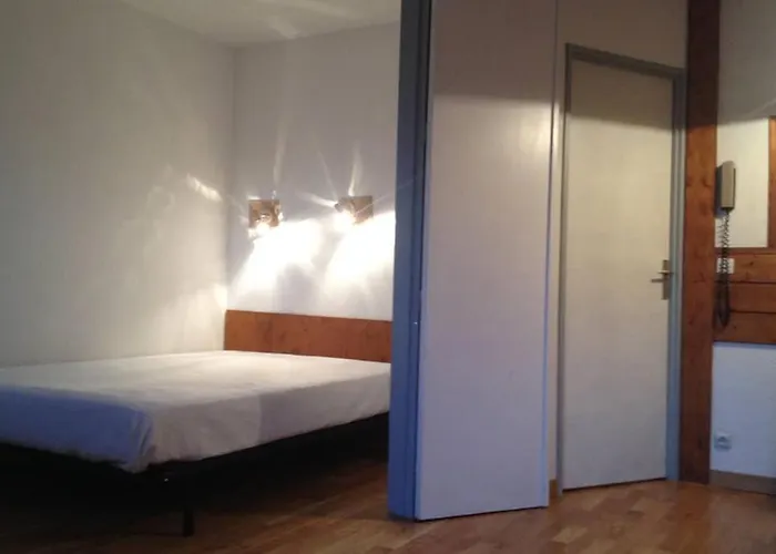 - Vue Mont Blanc * שאמוני